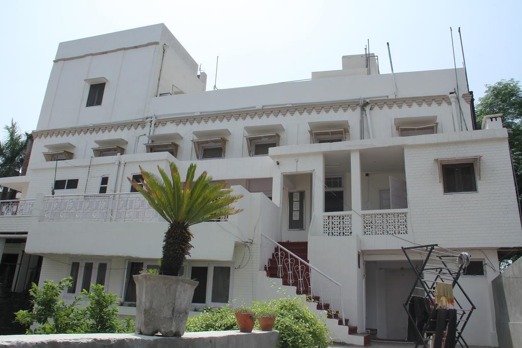 Tourist Guest House أمريتسار المظهر الخارجي الصورة