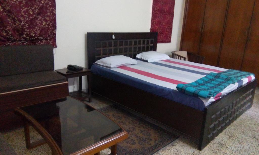 Tourist Guest House أمريتسار المظهر الخارجي الصورة