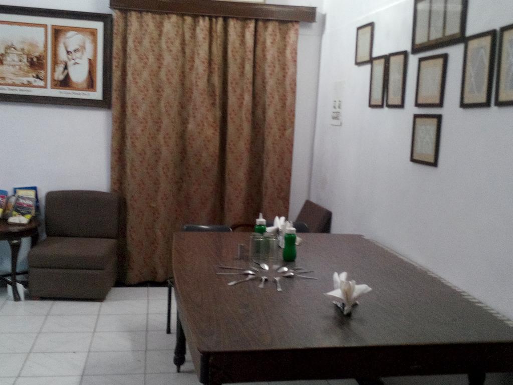 Tourist Guest House أمريتسار المظهر الخارجي الصورة